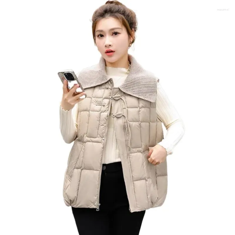 Kvinnors västar Autumn Winter Style Feminine Knit Big Turn-Down Collar Ultra Light Down Säljer Portable Cotton-Padded Waistcoat