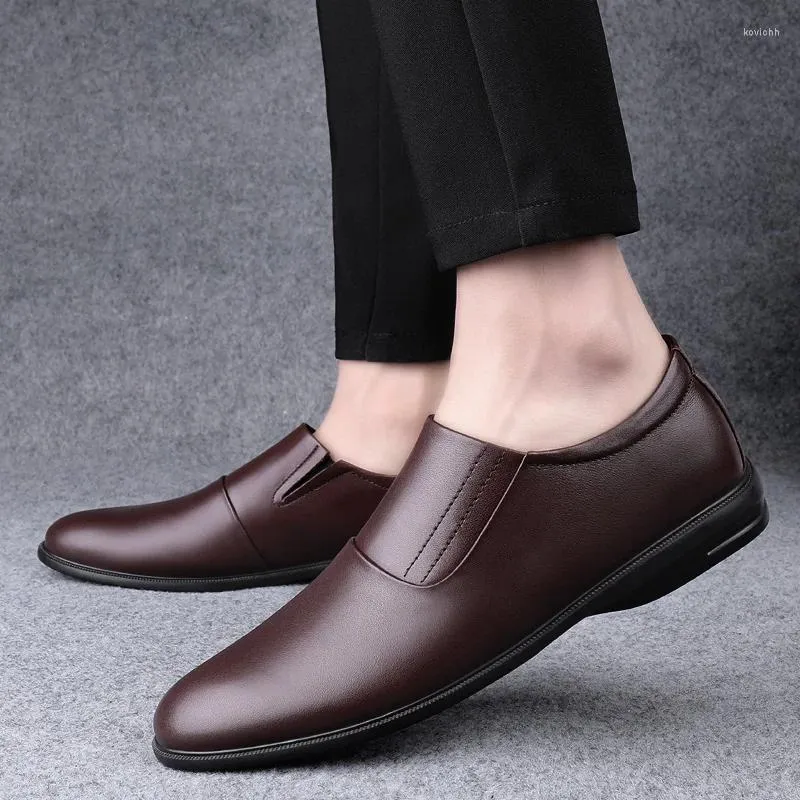 Sıradan Ayakkabı Orijinal Deri Erkekler 2024 Moda Erkek Loafer Moccasins Nefes Alabaç Üzerinde Tembel Sürüş Siyah