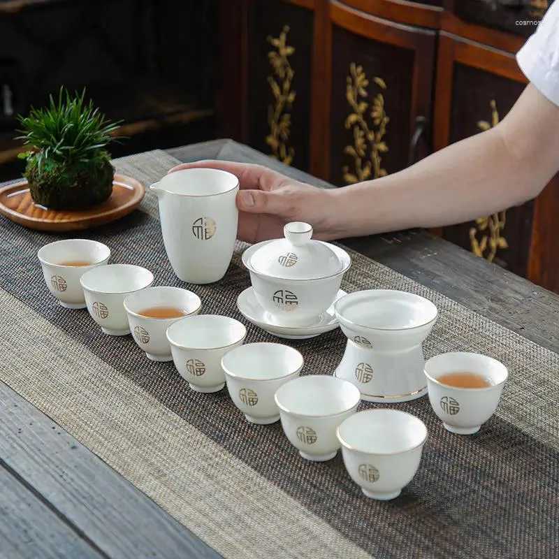 Service à thé Krukke Style chinois mouton graisse Jade porcelaine service à thé chine haut de gamme boîte-cadeau couvercle en céramique bol tasse Pot Cerami