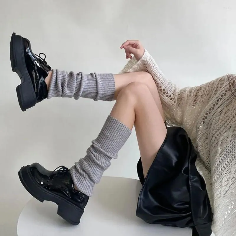Kvinnliga strumpor japansk ull söt jk balett leggings ren färg loli stil knähög boot manschetter modekläder