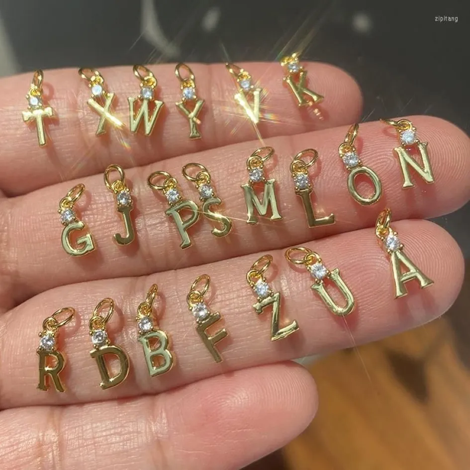 Charms A-Z Letter Namn Initialer Gold Color DIY örhängen Halsband Designer Smycken Maket Supplies Micro Pave CZ Pendant286m