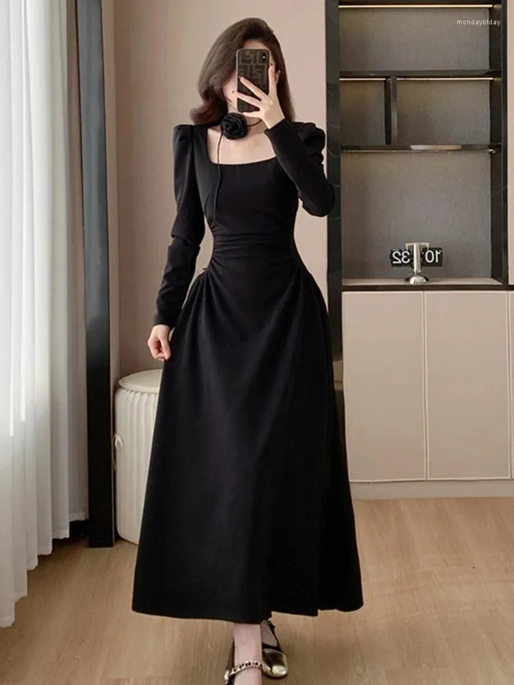 Abiti casual da donna primavera nero abito Hepburn per le donne sexy colletto quadrato manica a sbuffo vita alta sottile abbigliamento femminile da festa