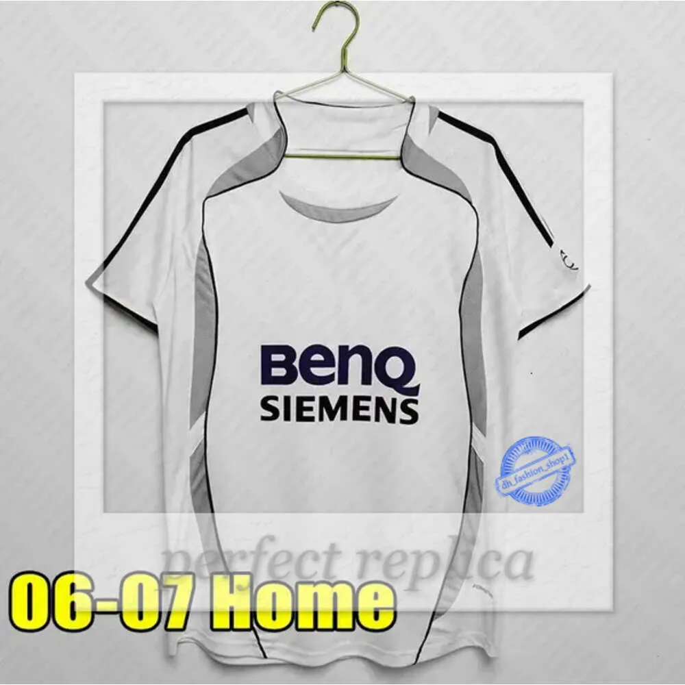 Ccjersey Retro Real Madrids Soccer Jersey Longleve Football Shirts Guti Ramos Seedorf Carlos 10 11 12 13 14 15 16 17 Ronaldo Zidane Raul 00 01 02 03 04 05 06 07 FINA 166