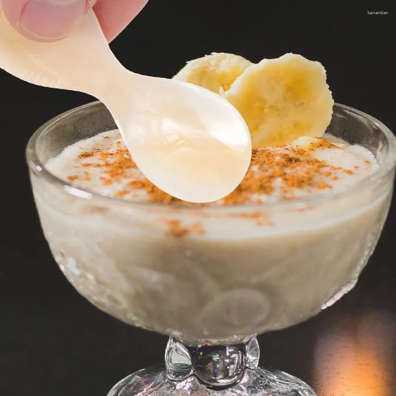 Tasses en forme de coquille, cuillère à café, cuillères à Caviar, apéritif naturel, nourriture de cuisine, gâteau Compact exquis, vaisselle décorative