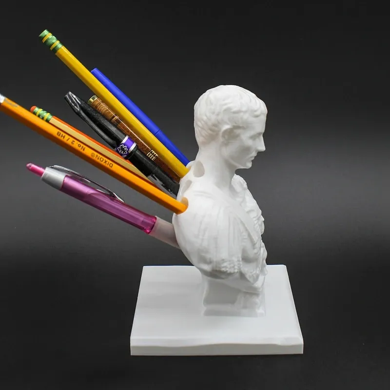 Miniature statua di Giulio Cesare Portapenne da scrivania Organizzatore da scrivania Decorazioni per ufficio Portapenne Regalo Regalo per insegnanti di cancelleria