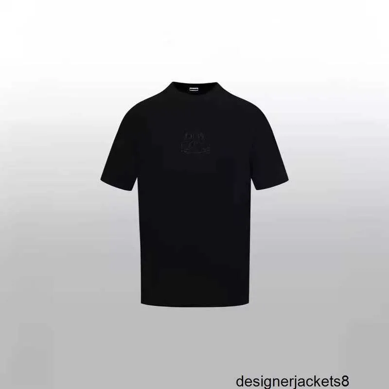Designer Chaopai 2024 SpringSummer Nouvelle poitrine brodée pour hommes et femmes simples Couple Col rond T-shirt à manches courtes Tee GGIE