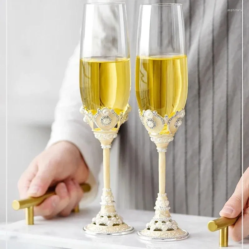 Kieliszki do wina Crystal szampana Puchar Wysoka piękno Lampka Czerwone Puchary Kreatywny wysokiej klasy ślub dla prezentów par
