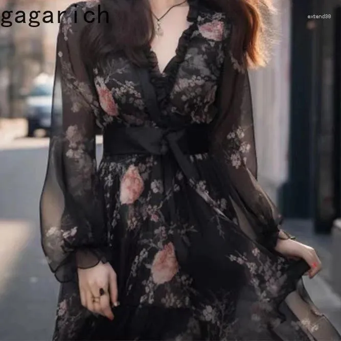 Robes décontractées Gagarich coréen printemps 2024 robes haut de gamme style occidental minceur tempérament noir mi-longueur sexy robe femme
