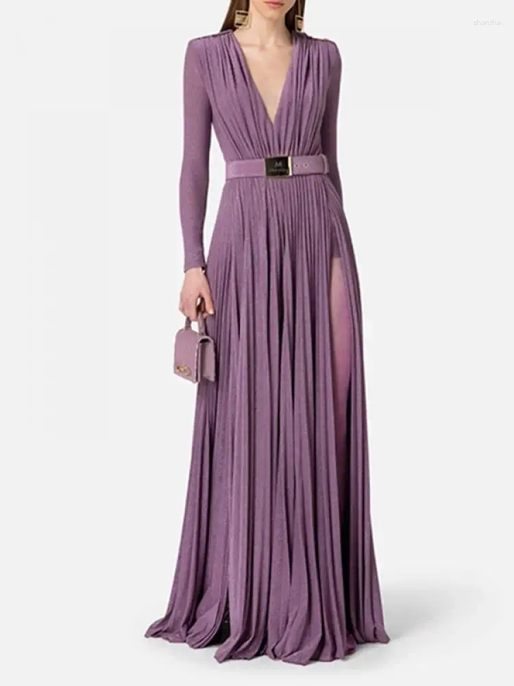 Sukienki swobodne uooze moda elegancka elegancka plisowana plisowana sukienka A-line-line 2024 Spring długie rękawy Solidny kolor