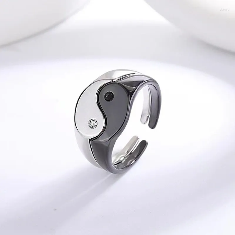 Cluster Rings 2Pcs Creative Yin Yang Gossip Ring Simple Metal Tai Chi Paired Set For Women Men Couple Friend Jewelry Gift