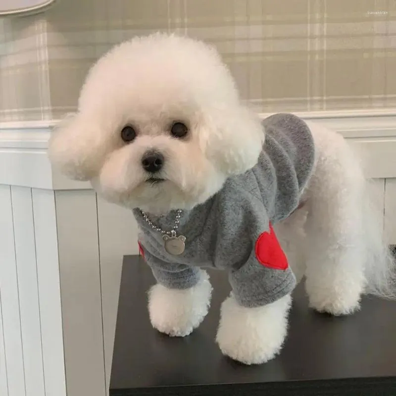 犬アパレルペットプルオーバーファッショナブルラブパターンシャツ快適な温かい猫2本足の衣類用品