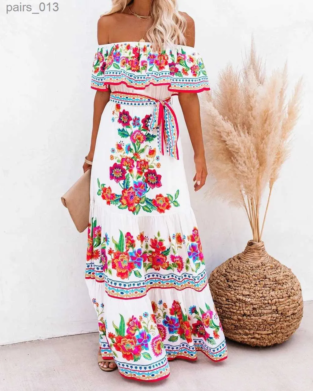 Grundläggande avslappnade klänningar sommartryck vintage länge för kvinnor sexig off-shoulder ruffle mode boho party maxi klänning 2023 damer strand sundress yq240328