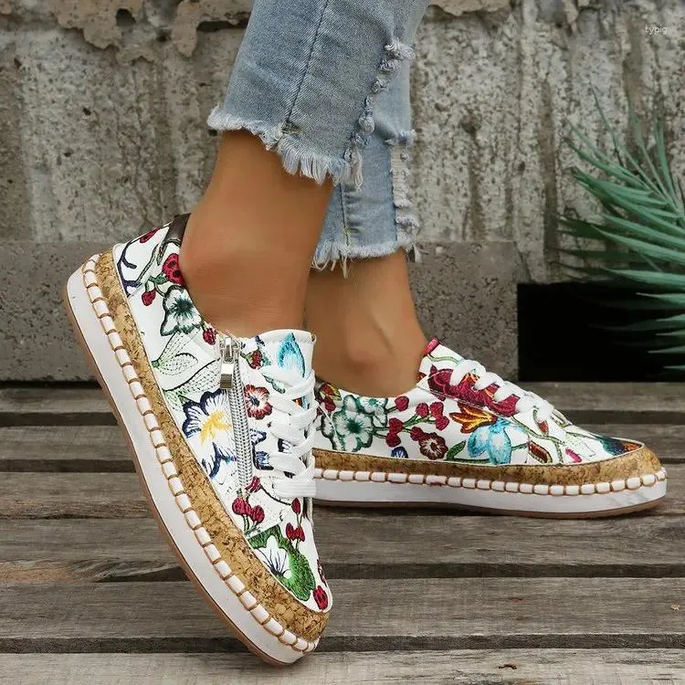 Casual Shoes Women Sneakers Fashion Lady Vulcanized Floral Printed Lace Up Female Flat Loafers Non Slip Ladies