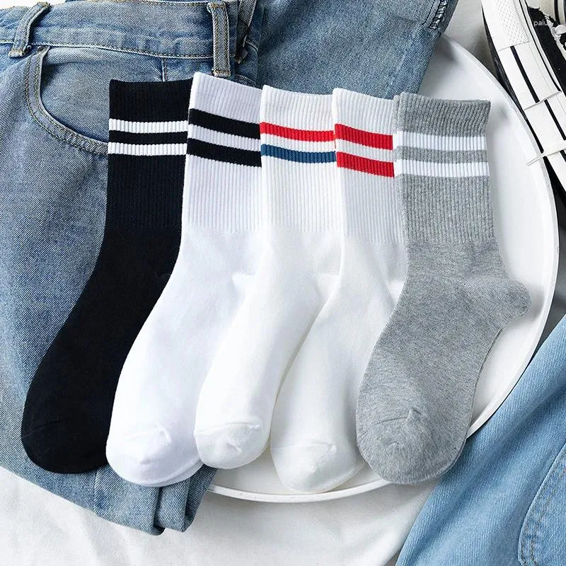 Frauen Socken Weiß Gestreiften Harajuku Kawaii Lustige Nette Hip Hop Skateboard Streetwear Calcetines Schwarz Mujer Frau Skarpetki Meia