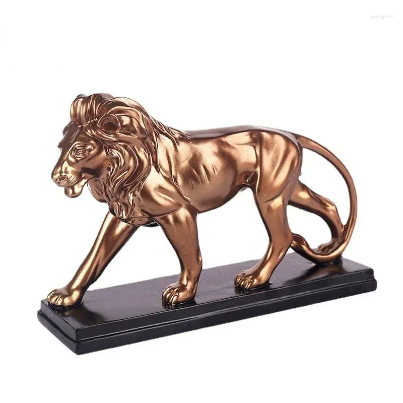 Decorative Figurines Resin Statue For Home Decor American Lion Sculpture Modern Art Decoration Office Business Desk