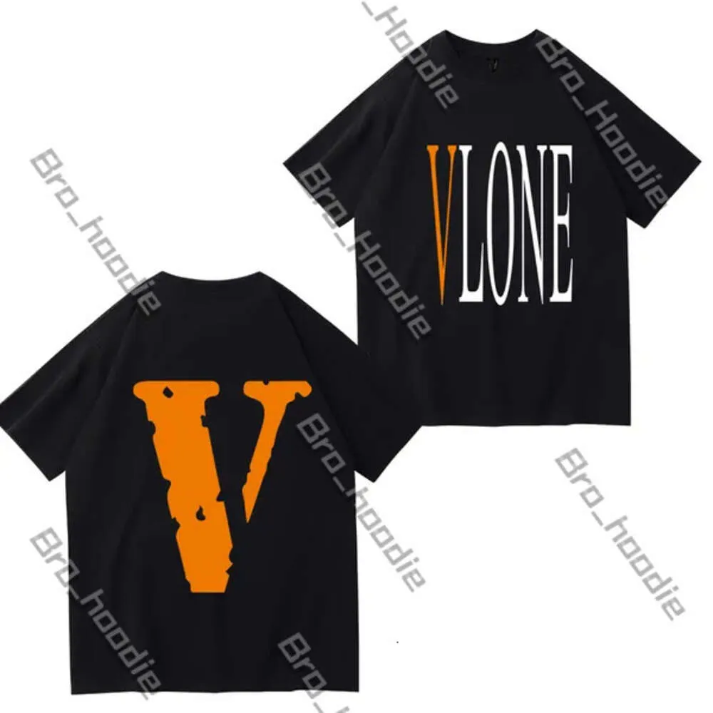 2024 NEW Vlon Newest Mens Womens Designers T Shirts Loose Tees Fashion Brands Tops Man S Casual V Shirt Tshirt Luxurys Clothing Polos Shorts Sleeve Clothes 223