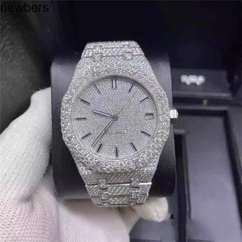 Luksusowe diamenty AP Watch APF Fabryka VVS Out Moissanite Can Test Test Luksus Diamonds Kwarc Ruch lodowy Sapphire 2022 Nowe kamienie srebrne t op jakość mpv2