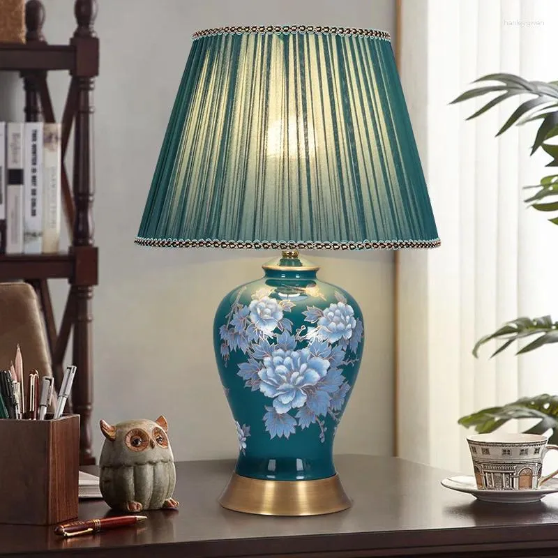Bordslampor Temar Modern Lamp Led Creative Touch Dimble Blue Ceramics Desk Light For Home Living Room Bedroom Decor