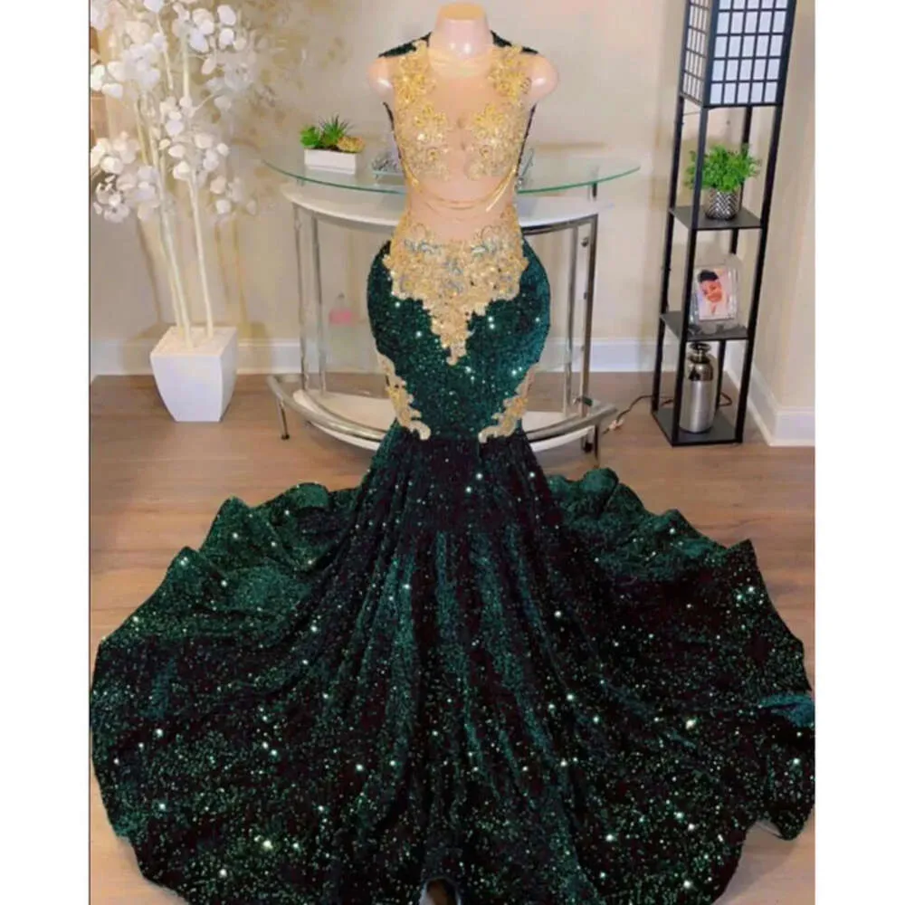 Evening Ebi Arabic Green Aso Emerald Dresses Sheer Lace Veet Beaded Mermaid Prom Reception Birthday Engagement Gowns