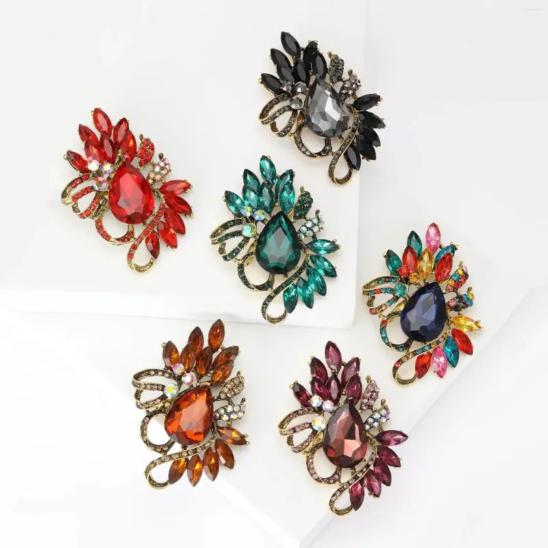 Broches BeautBerry Flor de cristal vintage para mulheres unissex pinos de planta multicoloridos disponíveis acessórios de festa casuais presentes