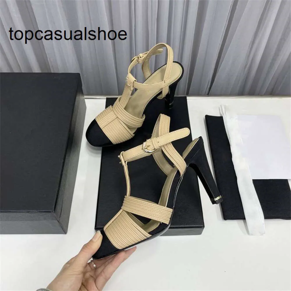 Kanales cf Metal Women Shoes Schuhe Fashion Kleid Leder High Heel Schnalle Briefe Hochzeitsfeier Geschäfte Casual Flat Shoes 06-018