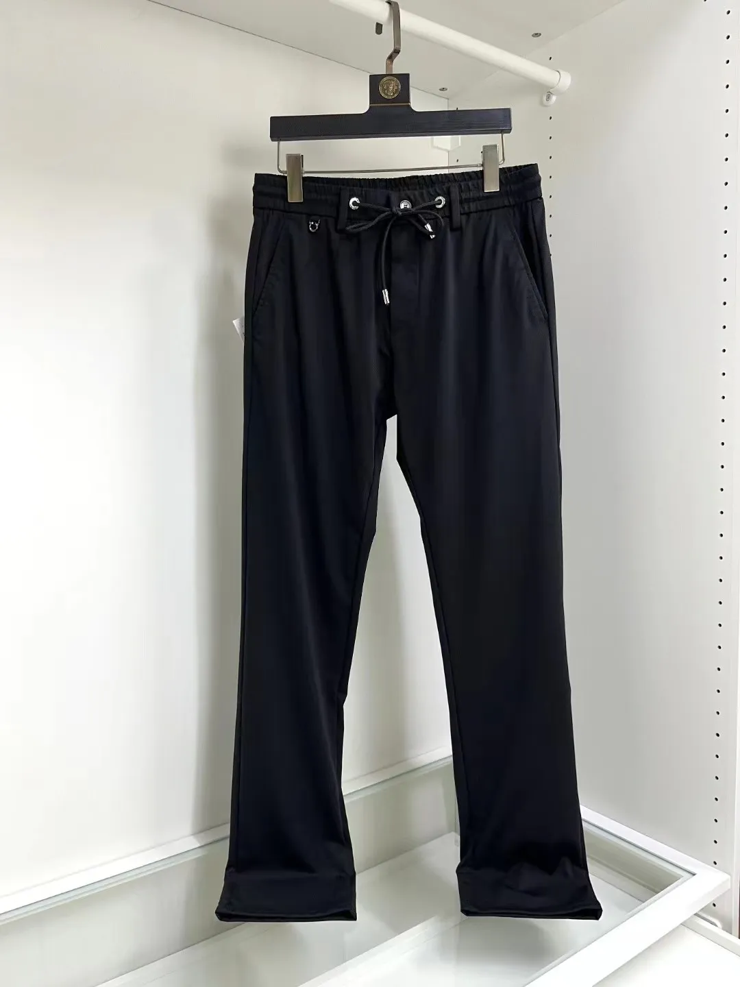 Ferragam Pantaloni da uomo Golf Estate Uomo Elasticità di alta qualità Moda Pantaloni casual Abbigliamento traspirante Pantaloni eleganti da uomo Pantaloni da tuta Solido Moda casual Abbigliamento uomo 582