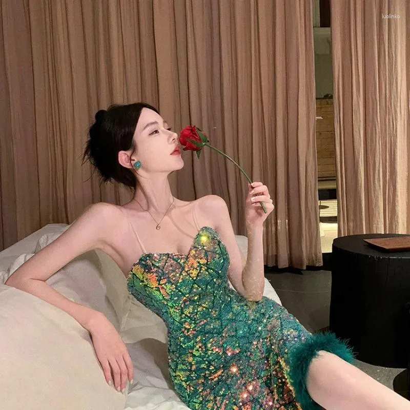 Green Sequin Sequered Party Dress for Ball, Gala, and Travel - Slim Fit Suspender Gown for Evening Events (H890) Green Sequin Sequered Party Dress for Ball, Gala, and Travel - Slim Fit Suspender Gown for Evening Events (H890)