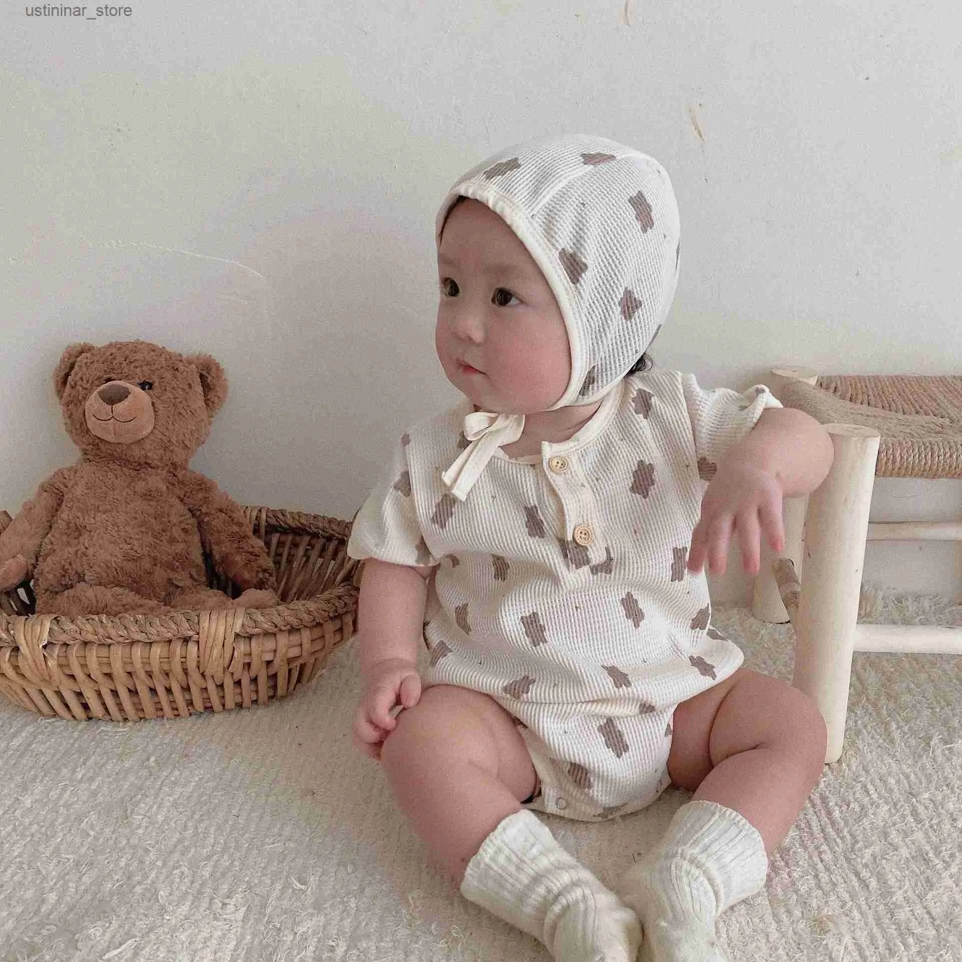 T-shirts 2023 New Baby Summer Short Sleeve Bodysuit Cute Bear Print Boy Cotton Waffle Jumpsuit Fashion Girl Floral Onesie Infant Clothes24328