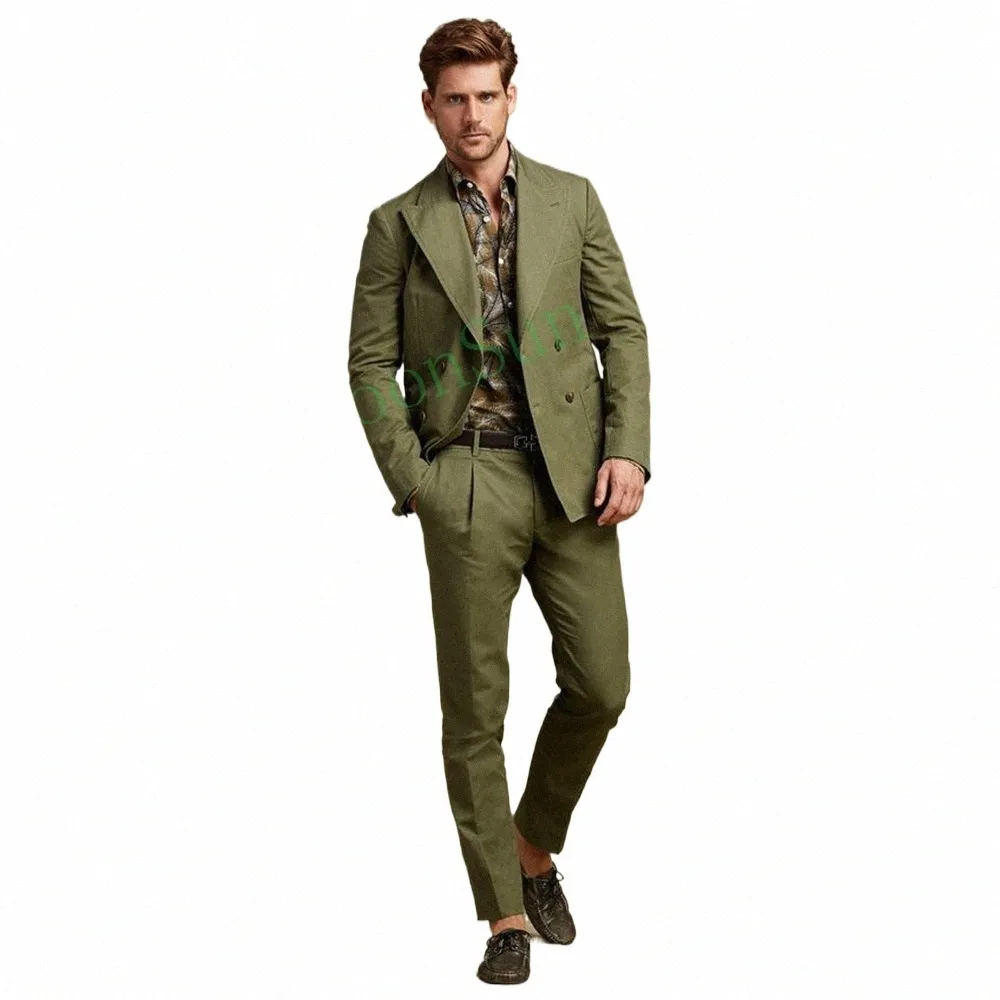 2023 New Fi Male Suits Slim Fit Peak Lapelダブル胸2枚最高の男性Groom WearスーツブレザーパンツコスチュームZ6xs＃