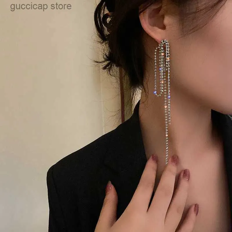 Charm Long Tassel Crystal Earrings for Women Bijoux Shine Geometric Rhinestone Dangle Earrings Weddings Jewelry Accessories Y240328