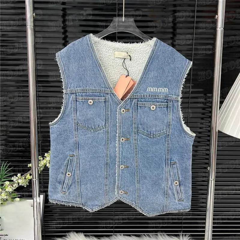 여자 조끼 디자이너 Lambswool Denim Vest outwear for Women Design 자수 재킷 짧은 스타일 탱크 코트 U8QX