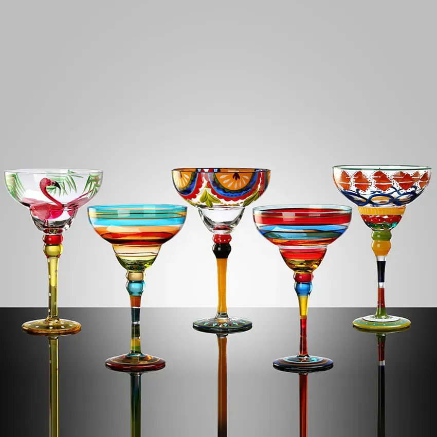 Zaagbladen Handmade Colorful Tail Cup Europe Goblet Cup Champagne Cup Creative Wine Glasses Bar Party Home Drinkware Wedding Gifts