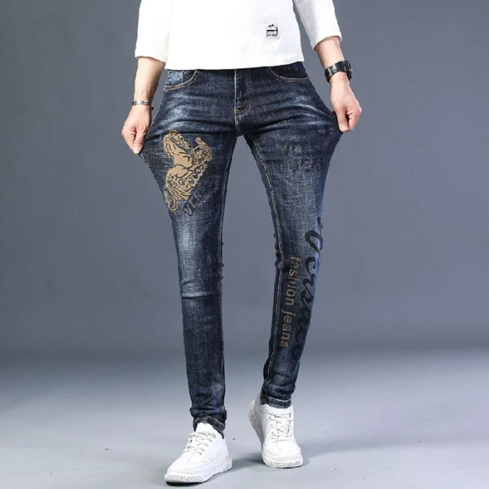 Printed Scratched Jeans, Men's Fashion Brand, Trendy European Goods, Spring 2023 Slim Fit Small Feet Pants, Men's Denim New Style