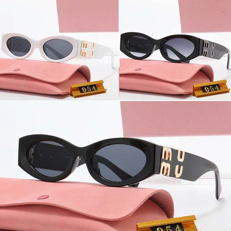 Designer solglasögon för kvinnor män solglasögon mode klassiska solglasögon lyx polariserad pc ram UV400 LUNETTE Rektangel Polarize Mens Solglasögon Cateye