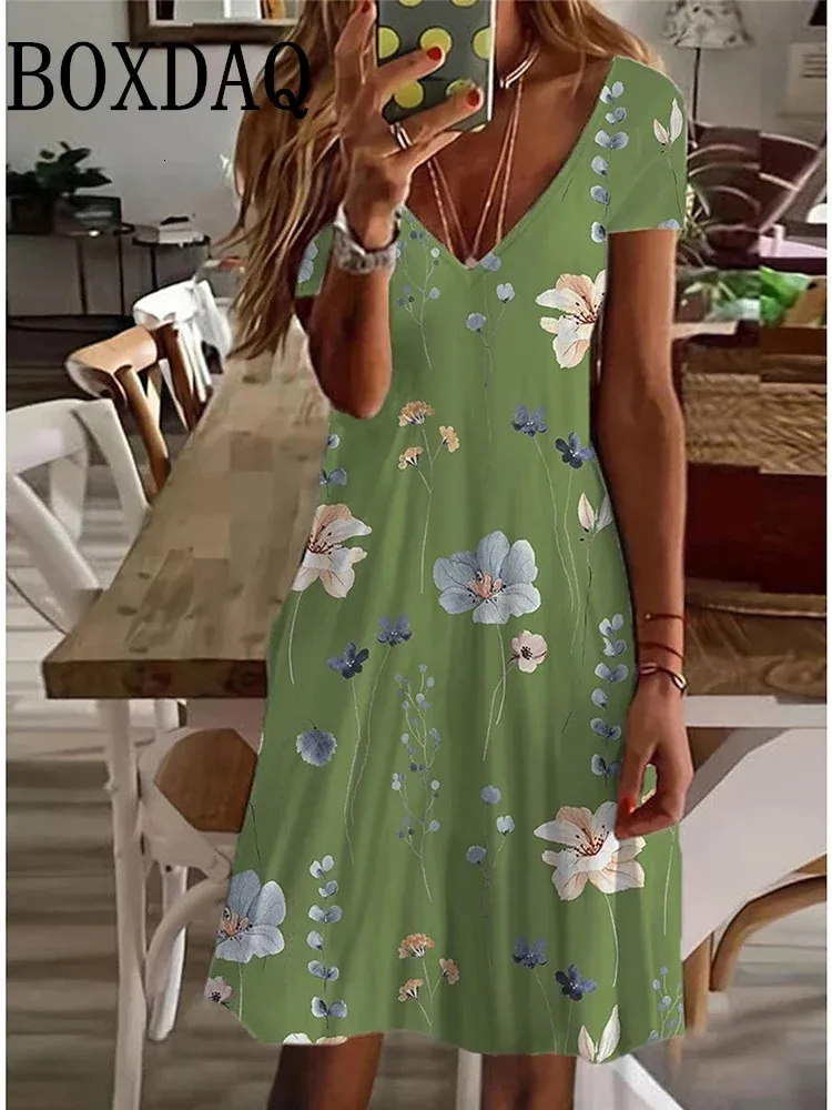 Kadın Gündelik Elbise Yaz Bitkisi Çiçek Baskı V Boyun Midi Vintage Günlük Kısa Kollu Gevşek Artı Beden Elbiseler 6xl Sundress 240325