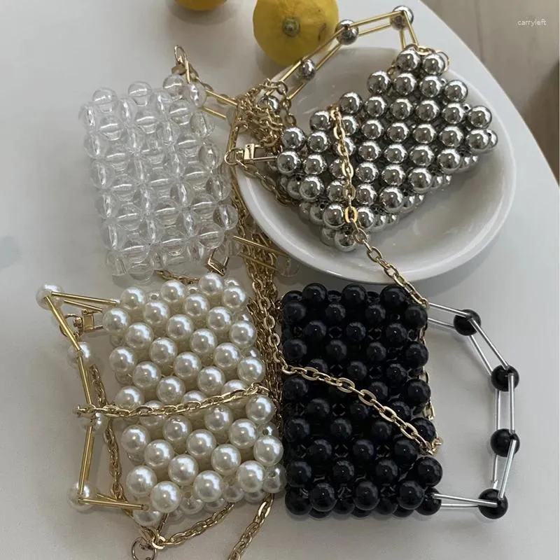 أكياس مسائية 2024 أزياء Ins Mini Pearl Metal Chain Crossbody Bag البسيطة متعددة الاستخدامات حقيبة يد مخصصة للسيدات مخصصة للسيدات