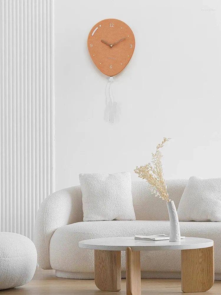 Bordsklockor online kändis klockvägg vardagsrum hem mode dekorativ konst modern enkelhet.