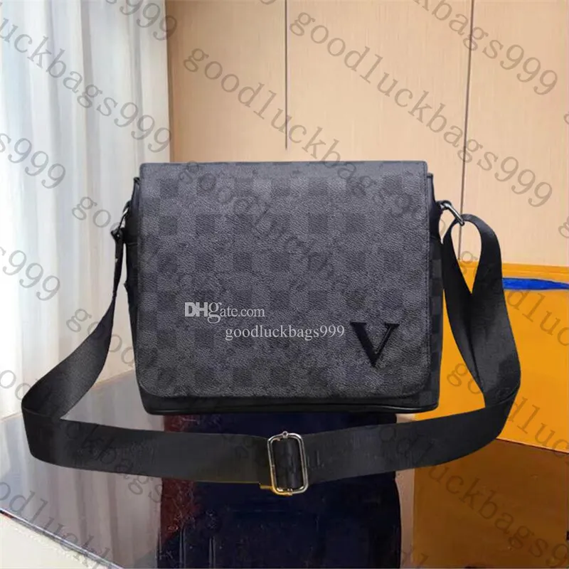 Bolsos de diseñador de alta calidad Bolsos de hombro de los hombres Cross Body Metal Metal Black Metal Bag Messenger Fashion Fashion Bolso Bolso Compuesto Compuesto Bolsa de bolsillo