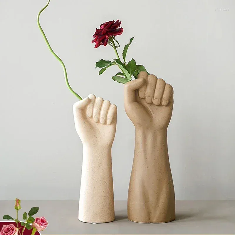 花瓶のノルディックスタイルの片手花花瓶現代ホームオフィスクリエイティブフローラルコンポジションリビングルーム飾りセラミックP31の装飾