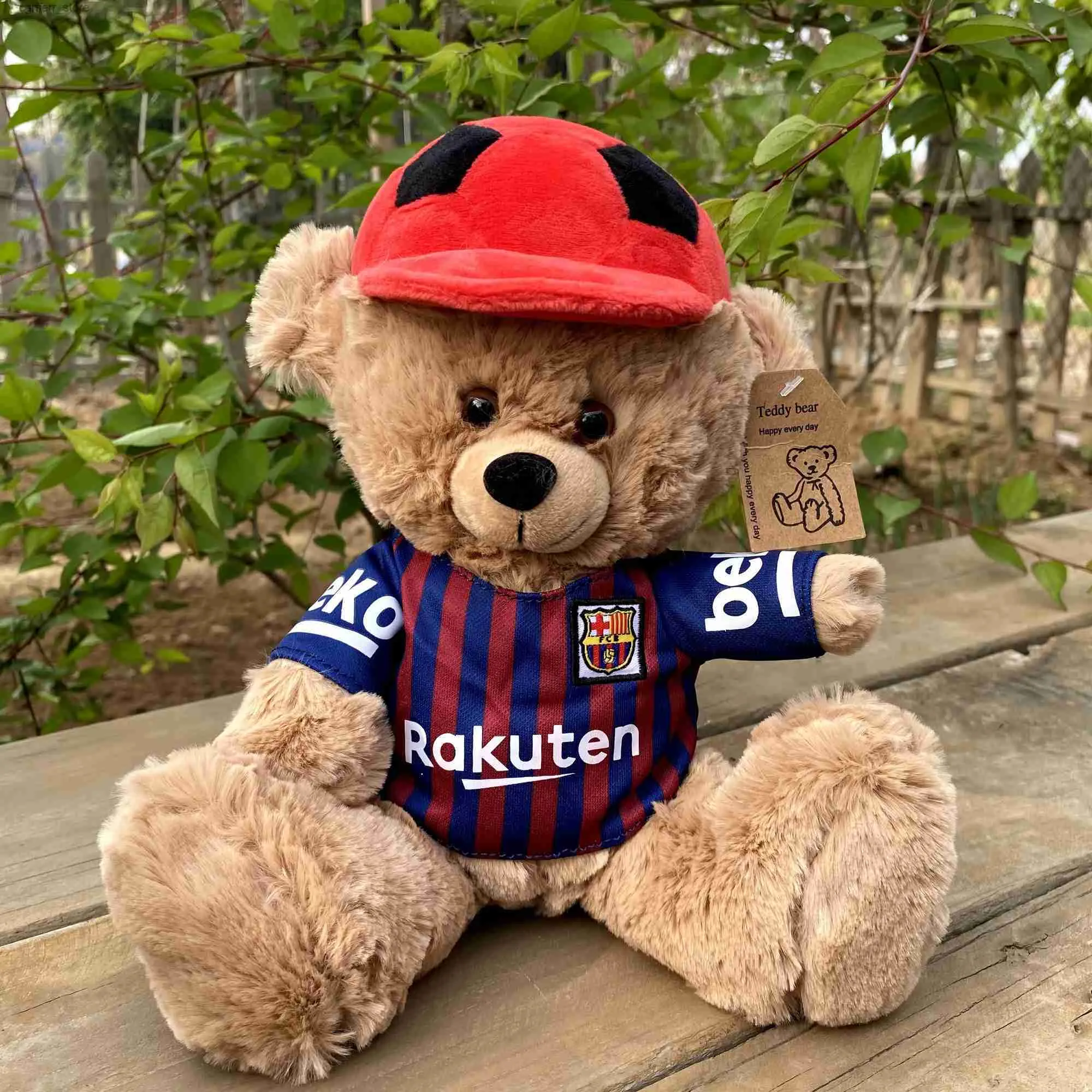 Animaux en peluche en peluche 25-35 cm Cap de football rouge ours en peluche de peluche de peluche enfant bébé jouet garçon fille brithday cadeau240327