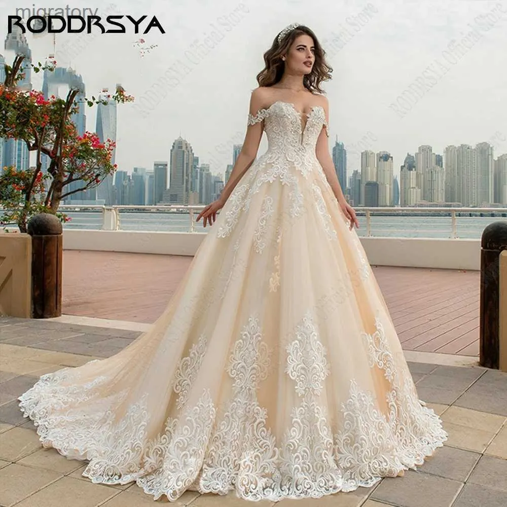 Urban Sexy sukienki Roddrsya Lekkie szampan wykwintne ślub na ramię ukochane sukienki panny młodej koronkowe aplikacje a-line vestidos de novia yq240329