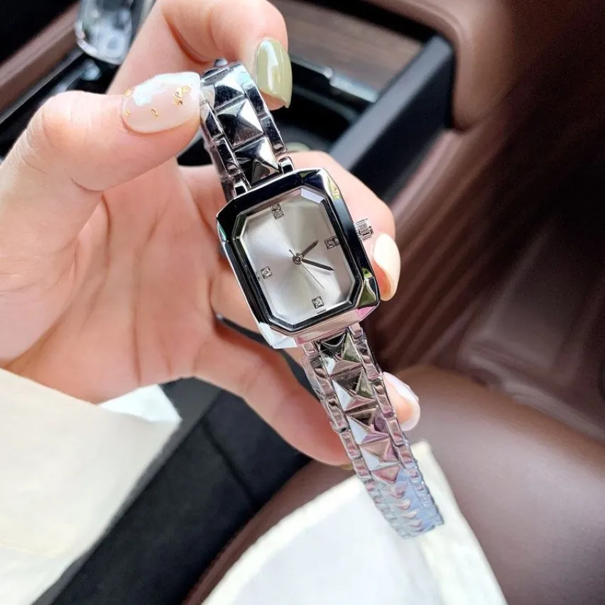 Luxe gouden dameshorloge 24 mm rechthoekige wijzerplaat Topmerk Designer jurk dameshorloges roestvrijstalen band diamanten horloges voor wo258q