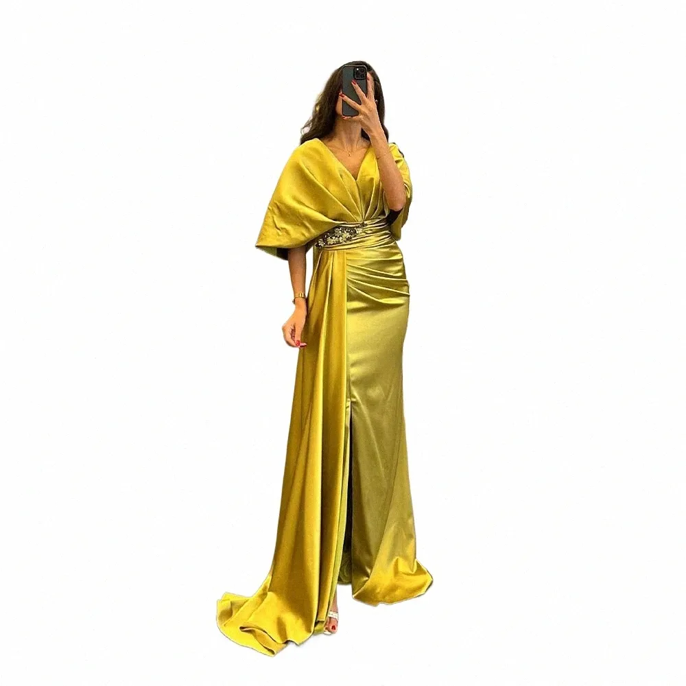 Satén dorado Lg Arabia Saudita Vestidos de noche Cuentas Cinturón Cuello en V Media manga Prom Dr Side Split con tren drapeado Vestidos formales V05Q #