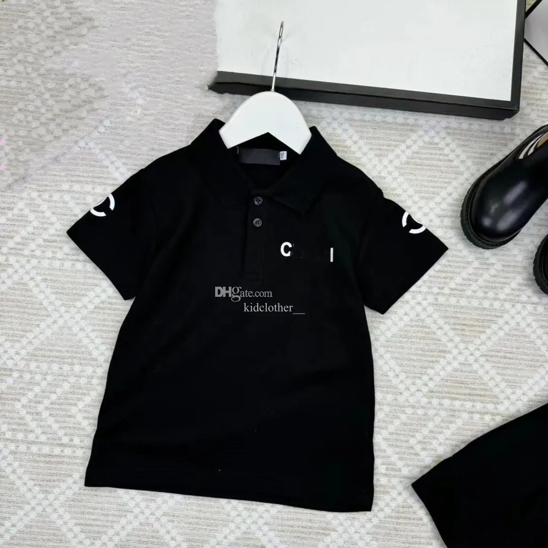 Dzieci Designer Ubrania Dziecko Polos Girl Boy Polo Shirt 100% Bawełny Wygodny oddychający letni krótki rękaw Toddler T Shirt Luksusowa marka z literami Single