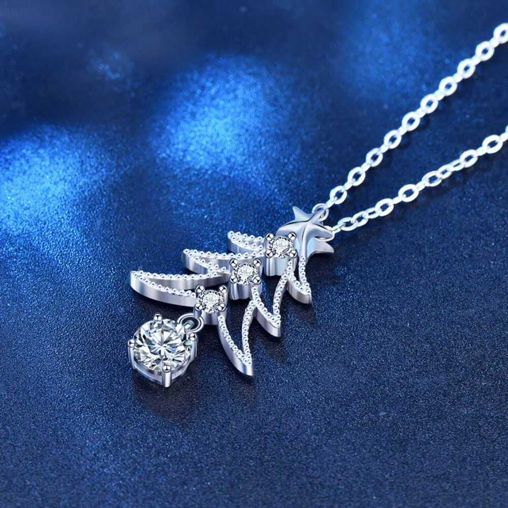 Custom Delicate Designer Minimalist Diamond Vvs for Women 925 Sterling Silver Christmas Tree Necklace