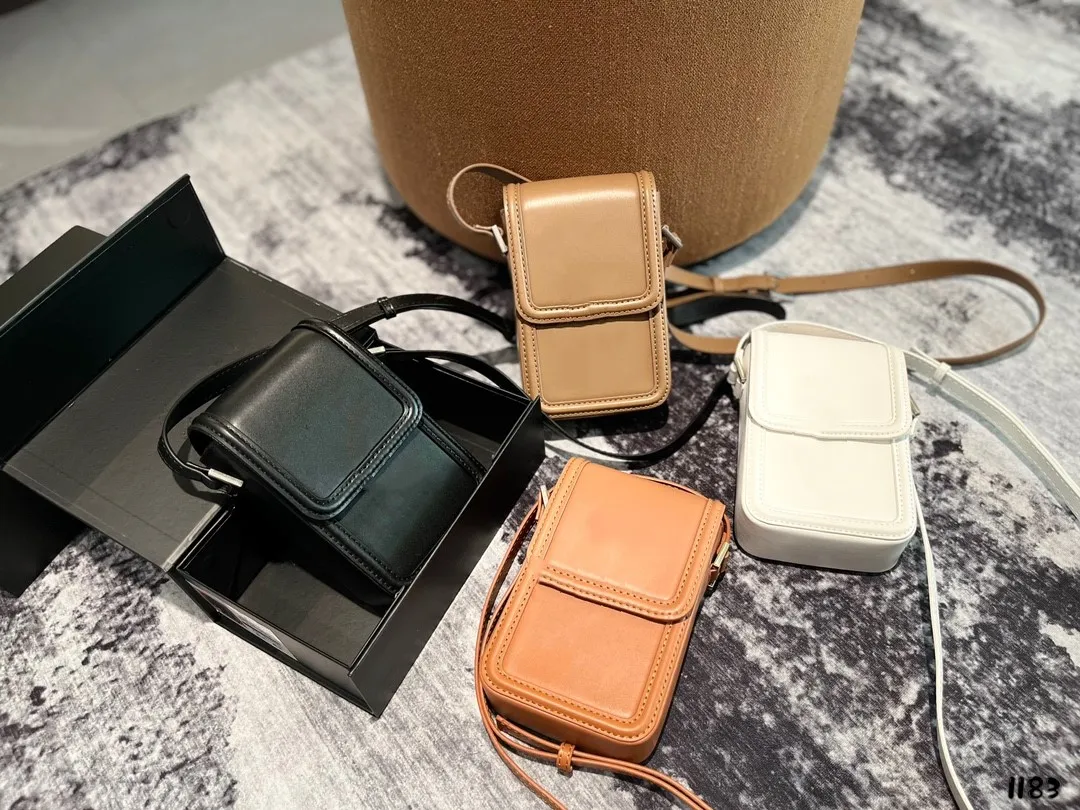 Designer Luxe Mode Handtas Portemonnee Dames Kleine Tas 2024 Nieuwe Modetrend Brief Eén Schouder Telefoontas AA