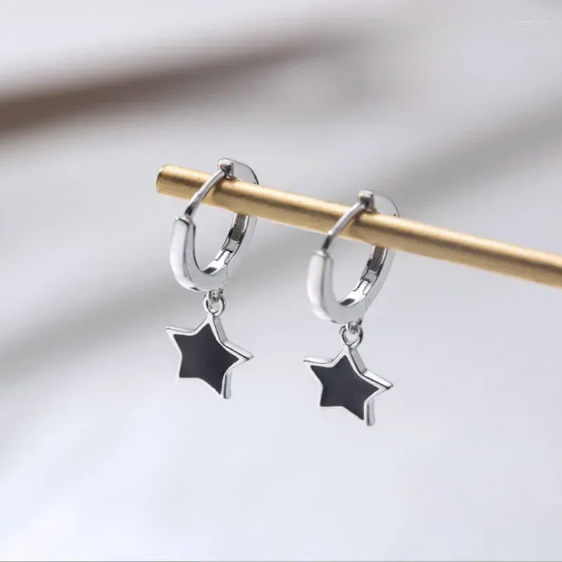 Hoop örhängen silverfärg liten femspetsig stjärna örhänge för kvinnor flicka enkla koreanska mode öronspännen trendiga smycken tillbehör