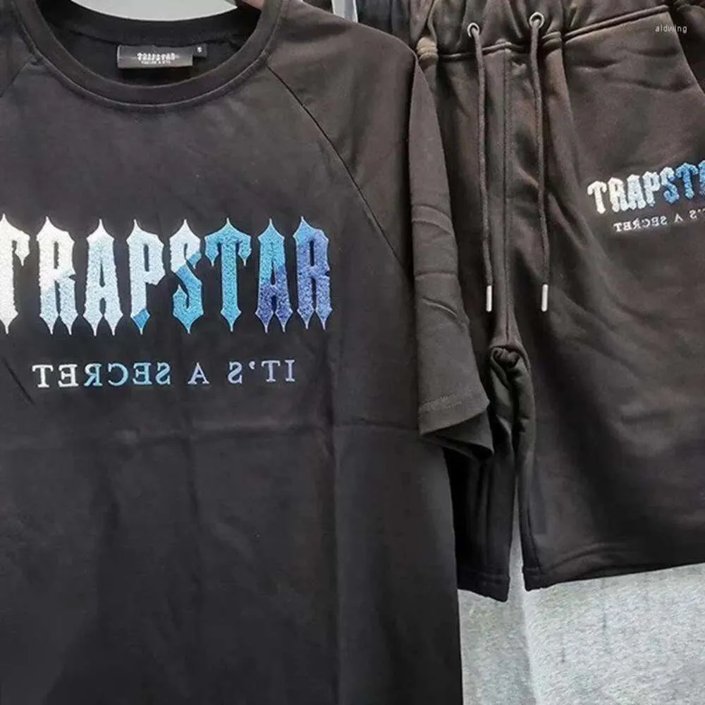 T-shirt da uomo Summer Track Trap-Star Camicia a maniche corte Asciugamano in cotone ricamato T-shirt Trap Star1