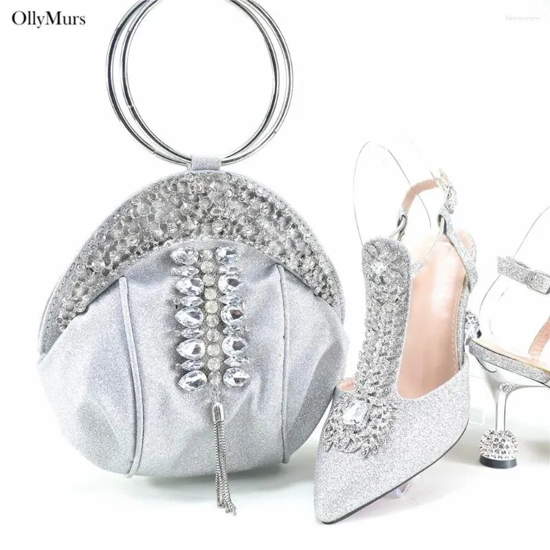 Zapatos de vestir de alta calidad de moda para mujer tacones bajos mujeres y bolsa conjunto verano últimas sandalias de estilo italiano para fiesta