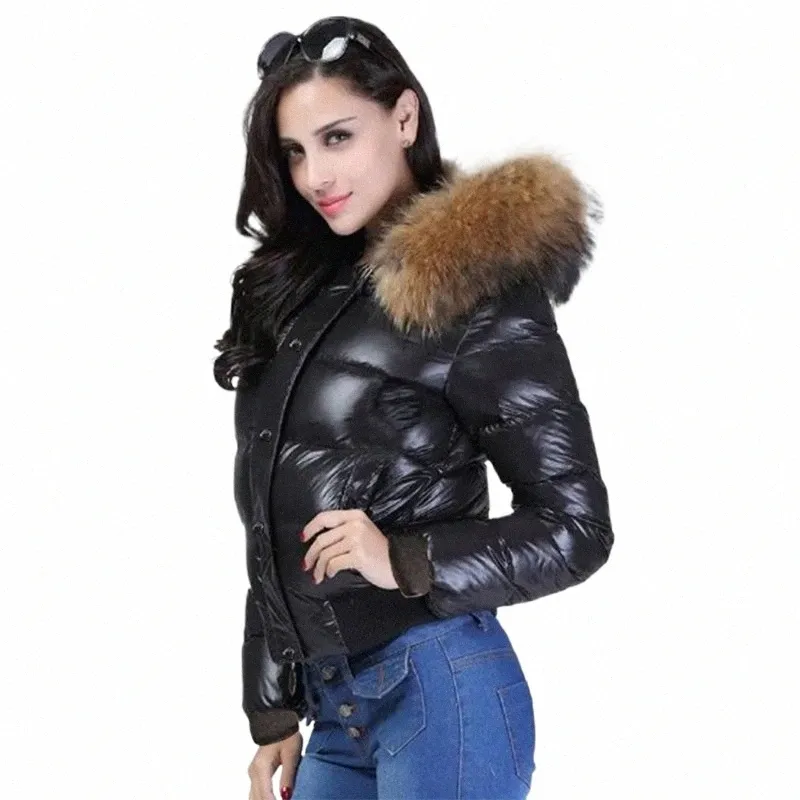 Vera pelliccia 2024 Nuova giacca invernale da donna Parka con cappuccio impermeabile Giù Parka Giacca femminile lucida Cappotto corto Donna Slim caldo Outwear r8BG #